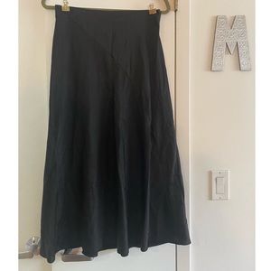 & Other Stories black midi skirt US6
